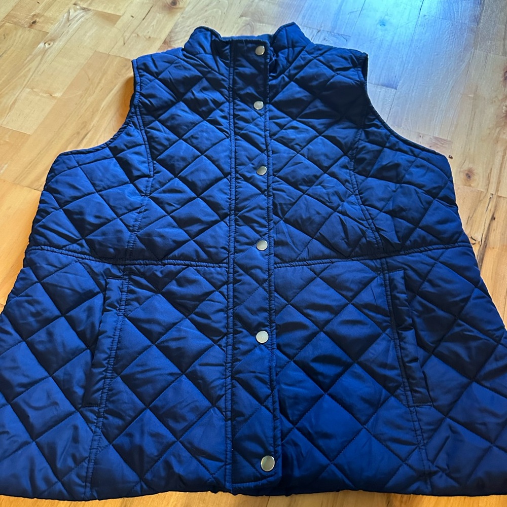 Navy Blue Quilted Vest